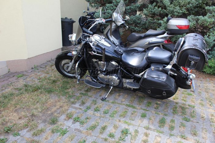 KAWASAKI VN 900 CLASSIC