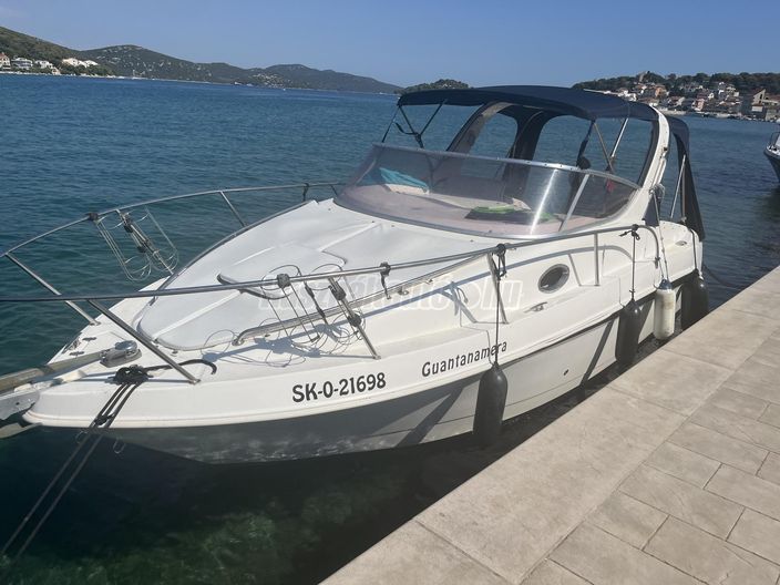SAVER 690 cabin