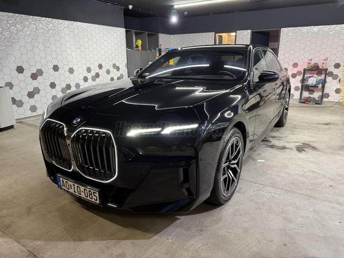 BMW 740