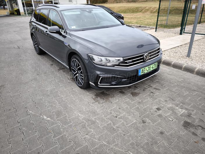 VOLKSWAGEN PASSAT Variant 1.4 TSI GTE Plug-In-Hybrid DSG