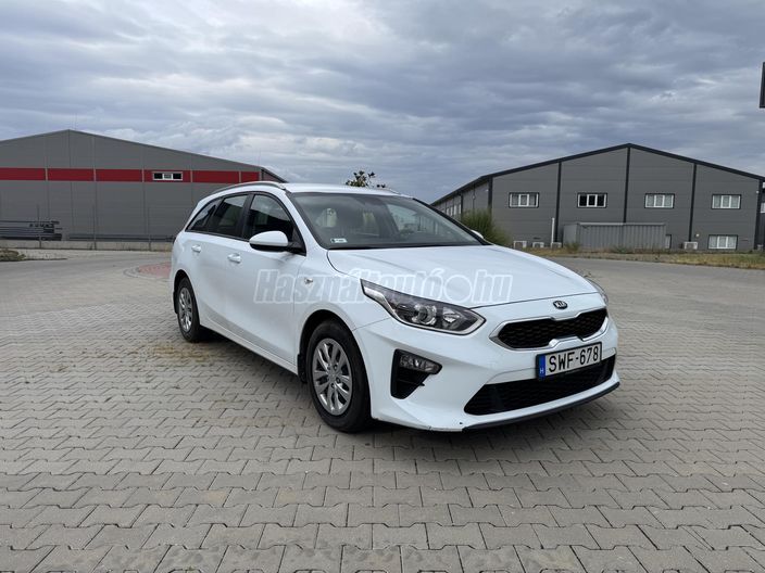 KIA CEE'D Ceed SW 1.6 CRDi HP Hybrid Silver