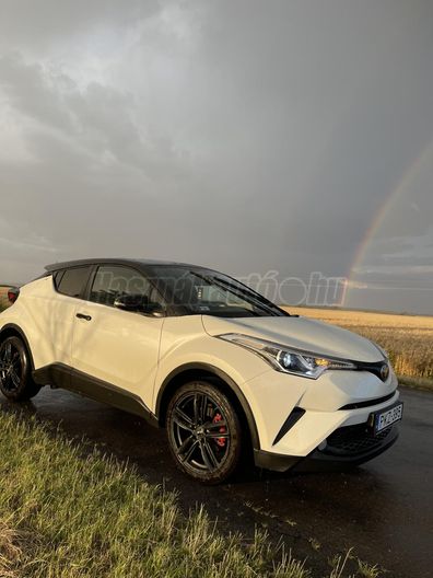 TOYOTA C-HR 1.2T Active (ülésfűtéssel)