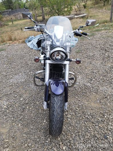 SUZUKI VZ 800 (INTRUDER)