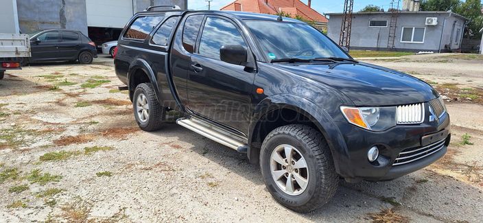 MITSUBISHI L 200 Pick Up 2.5 TD SC Inform