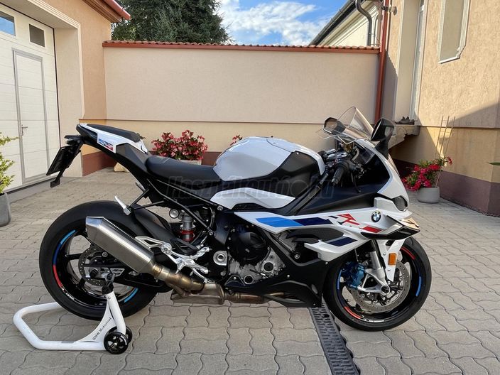 BMW S 1000 RR