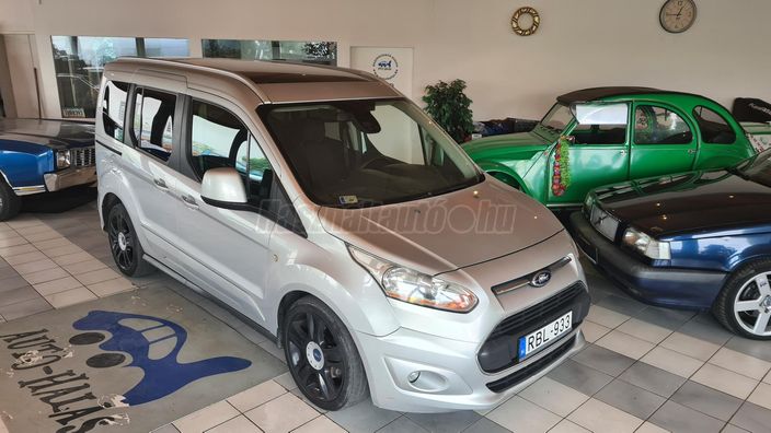 FORD TOURNEO