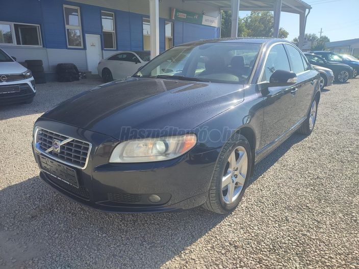 VOLVO S80 2.5 T Kinetic