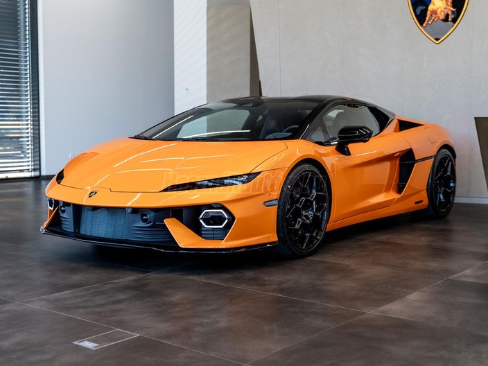 LAMBORGHINI