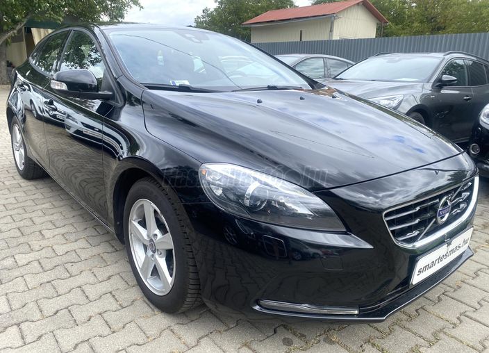 VOLVO V40 1.6 T2 Kinetic