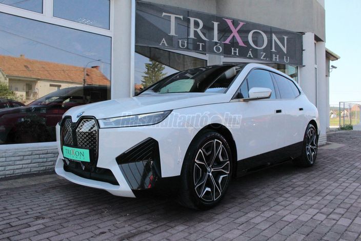 BMW IX xDrive40 74,1kWh