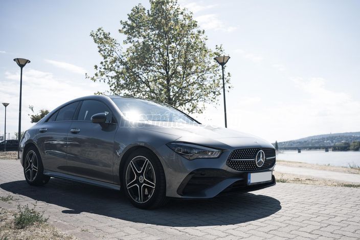 MERCEDES-BENZ CLA 200 d 8G-DCT