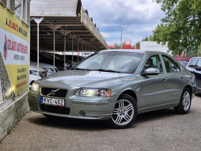 VOLVO S60 2.4 D5 Summum Geartronic