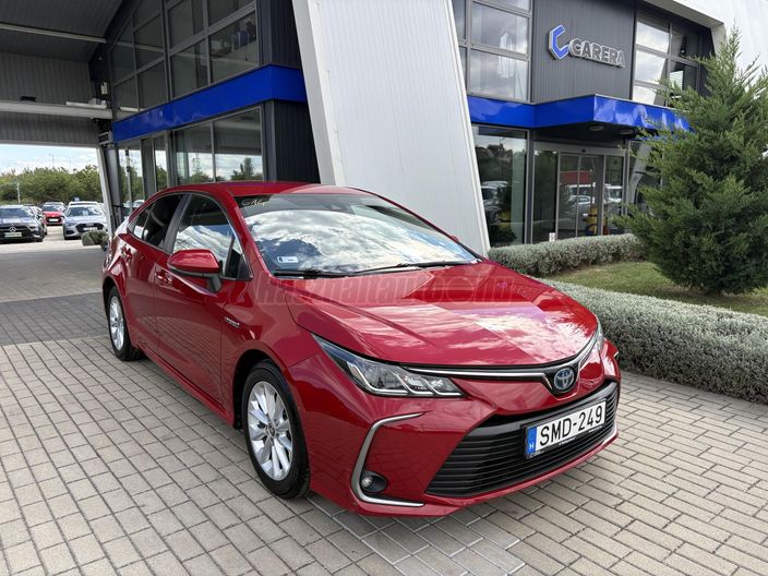 TOYOTA COROLLA Sedan 1.8 Hybrid Comfort Tech e-CVT