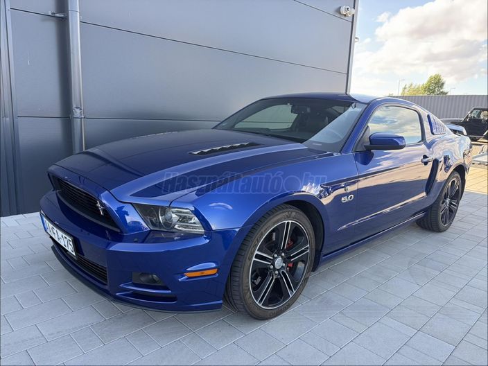FORD MUSTANG Fastback 5.0 V8 GT (Automata)