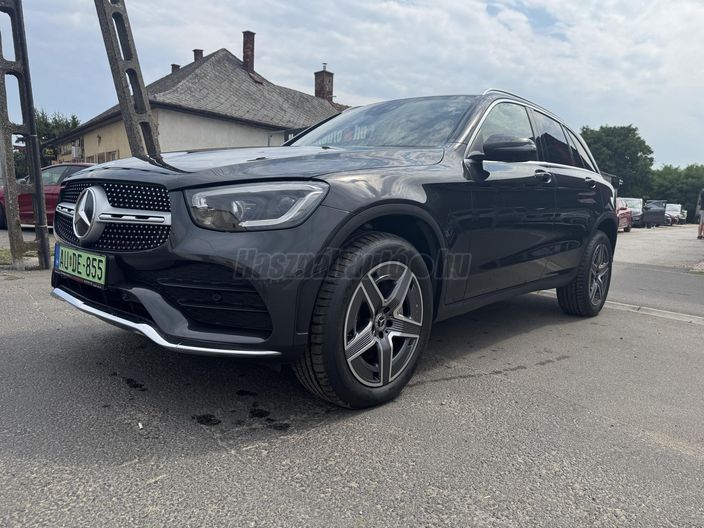 MERCEDES-BENZ GLC 300 de 4Matic 9G-TRONIC Plug-in hybrid