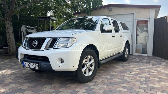 NISSAN NAVARA 4WD Double 2.5D SE