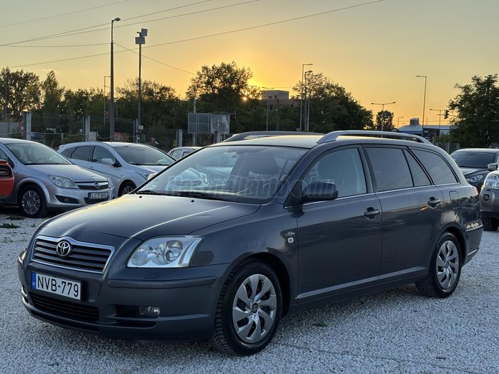 TOYOTA AVENSIS 2.2 D-CAT Sol Elegant