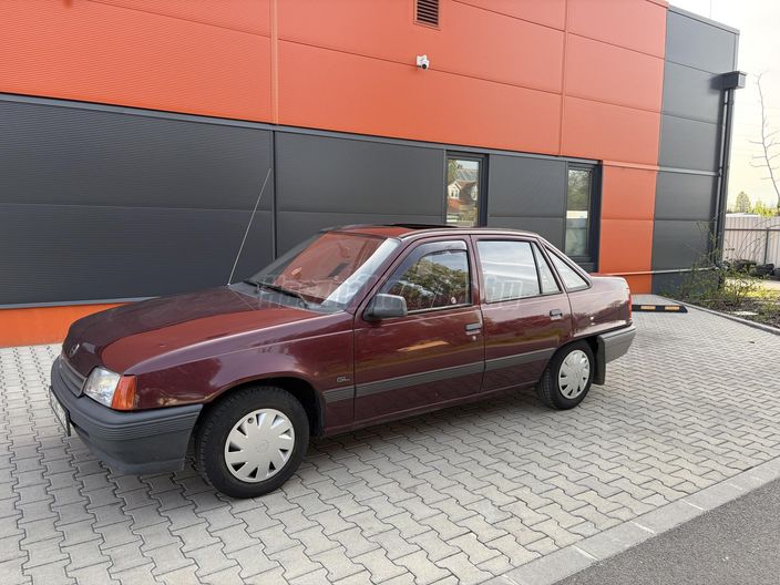 OPEL KADETT 1.6 GL