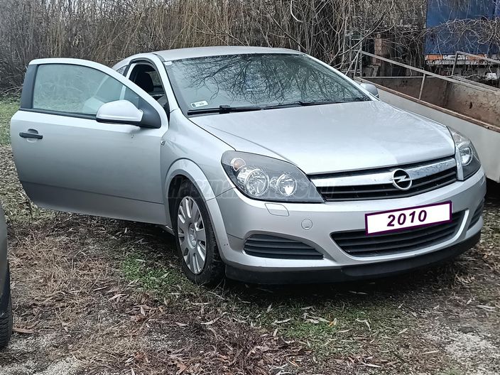 OPEL ASTRA H 1.4 GTC Enjoy