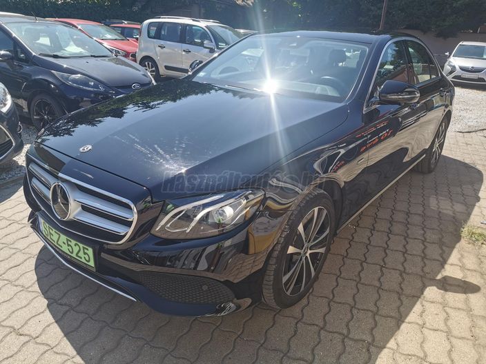 MERCEDES-BENZ E 300 de 4Matic 9G-TRONIC EQ Power