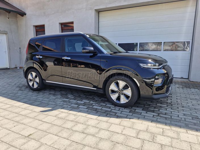 KIA SOUL EV 64kWh Platinum