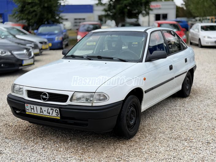 OPEL ASTRA F 1.4 Classic GL