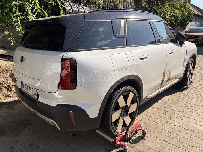 MINI COUNTRYMAN 1.5 Cooper DKG