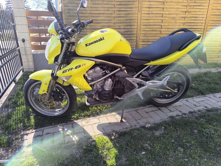 KAWASAKI ER-6N