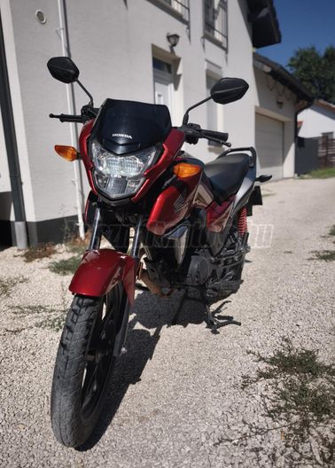 HONDA CB 125 F