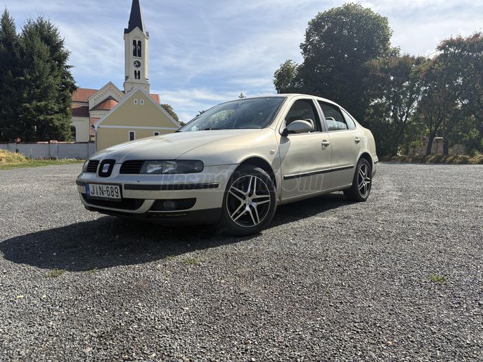 SEAT TOLEDO 1.6 16V Premium