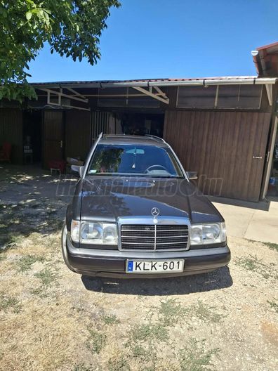 MERCEDES-BENZ W 124