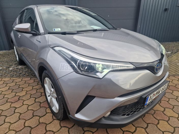 TOYOTA C-HR 1.8 Hybrid Executive e-CVT