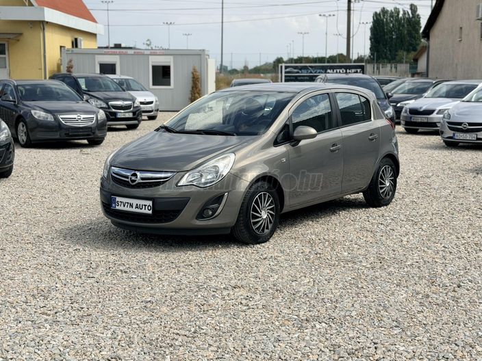 OPEL CORSA D 1.2 Color Edition