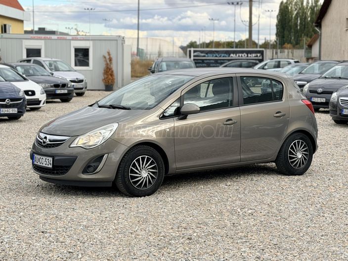 OPEL CORSA D 1.2 Color Edition