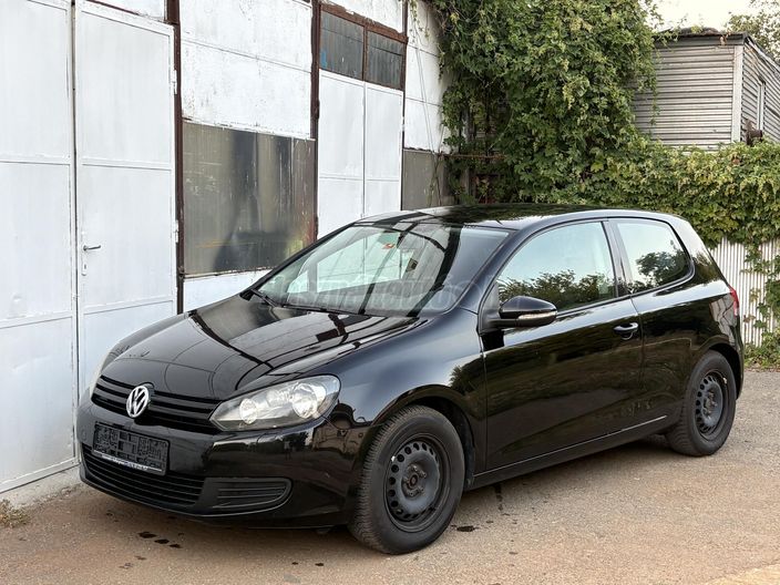 VOLKSWAGEN GOLF 1.4 Trendline
