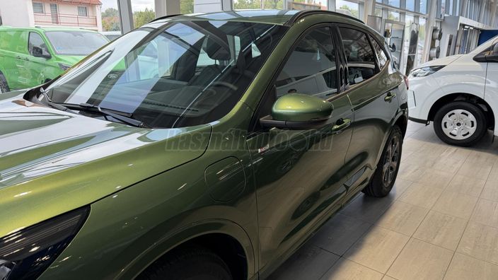 FORD KUGA 2.5 PHEV ST-Line CVT