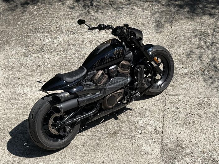 HARLEY-DAVIDSON SPORTSTER S