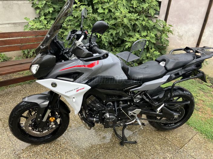 YAMAHA MT-09 TRACER