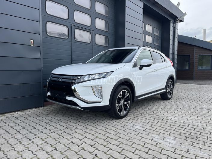 MITSUBISHI ECLIPSE CROSS 1.5 T-MIVEC Instyle 2WD