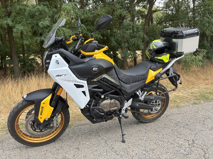 QJMOTOR SVT 650X