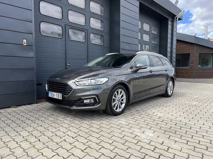 FORD MONDEO 2.0 FHEV Titanium eCVT