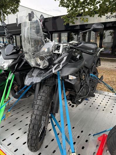 TRIUMPH TIGER 800 XC