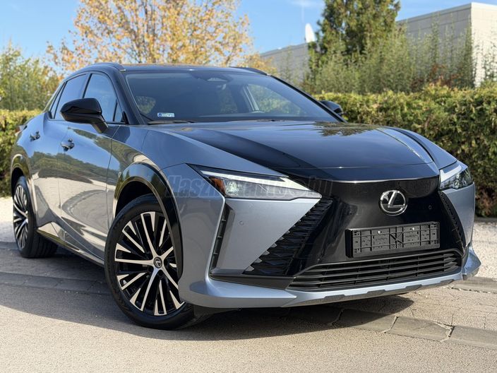LEXUS RZ 450e Luxury