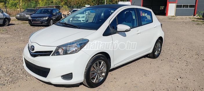 TOYOTA YARIS 1.33 Active Design CVT