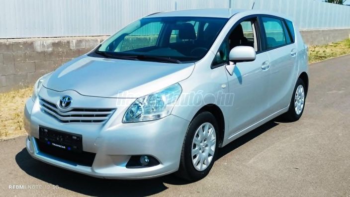 TOYOTA VERSO 1.8 Sol