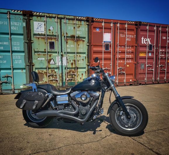 HARLEY-DAVIDSON DYNA