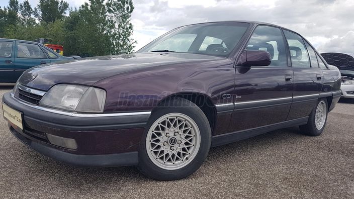 OPEL OMEGA A 2.6 GL