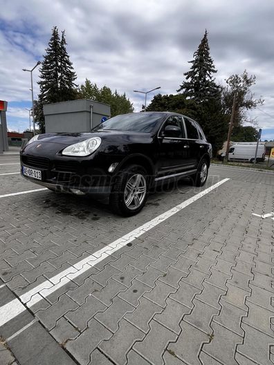 PORSCHE CAYENNE S
