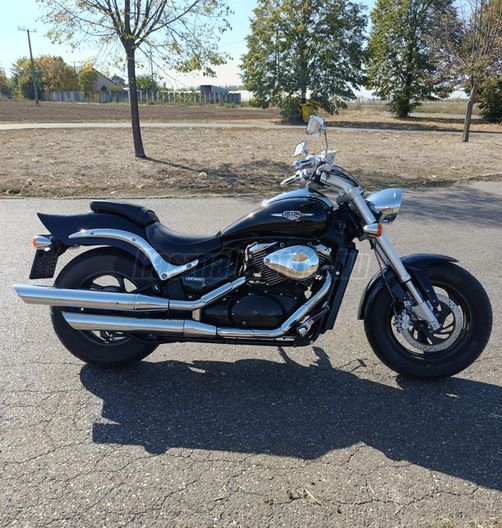 SUZUKI VZ 800 (INTRUDER)