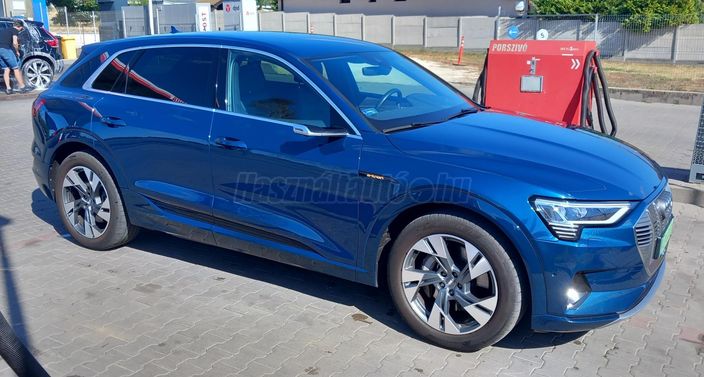AUDI E-TRON 55 S line quattro (Automata)